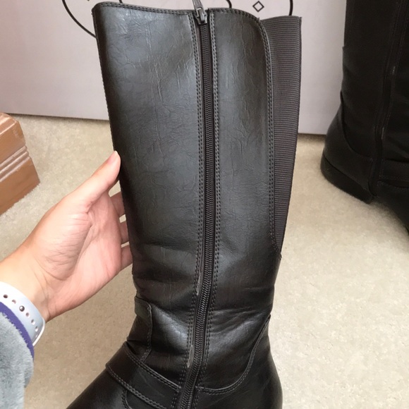 STEVE MADDEN CALF HEIGHT BOOTS WITH ELASTIC - Picture 3 of 8